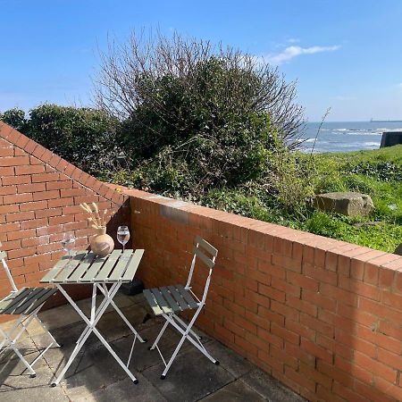 Cliff Haven, Sea View Holiday Home. Cullercoats Exterior photo